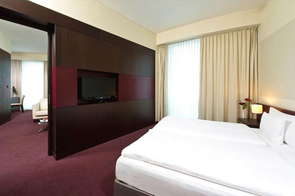 Adrema Hotel Berlin Exterior photo